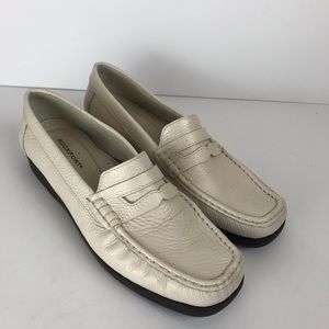 Rockport White Leather Loafer slip on shoes EUC